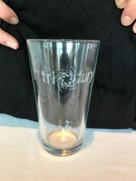Etched pint glass